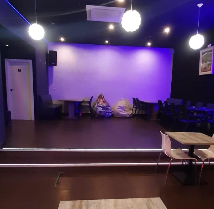 53da7300