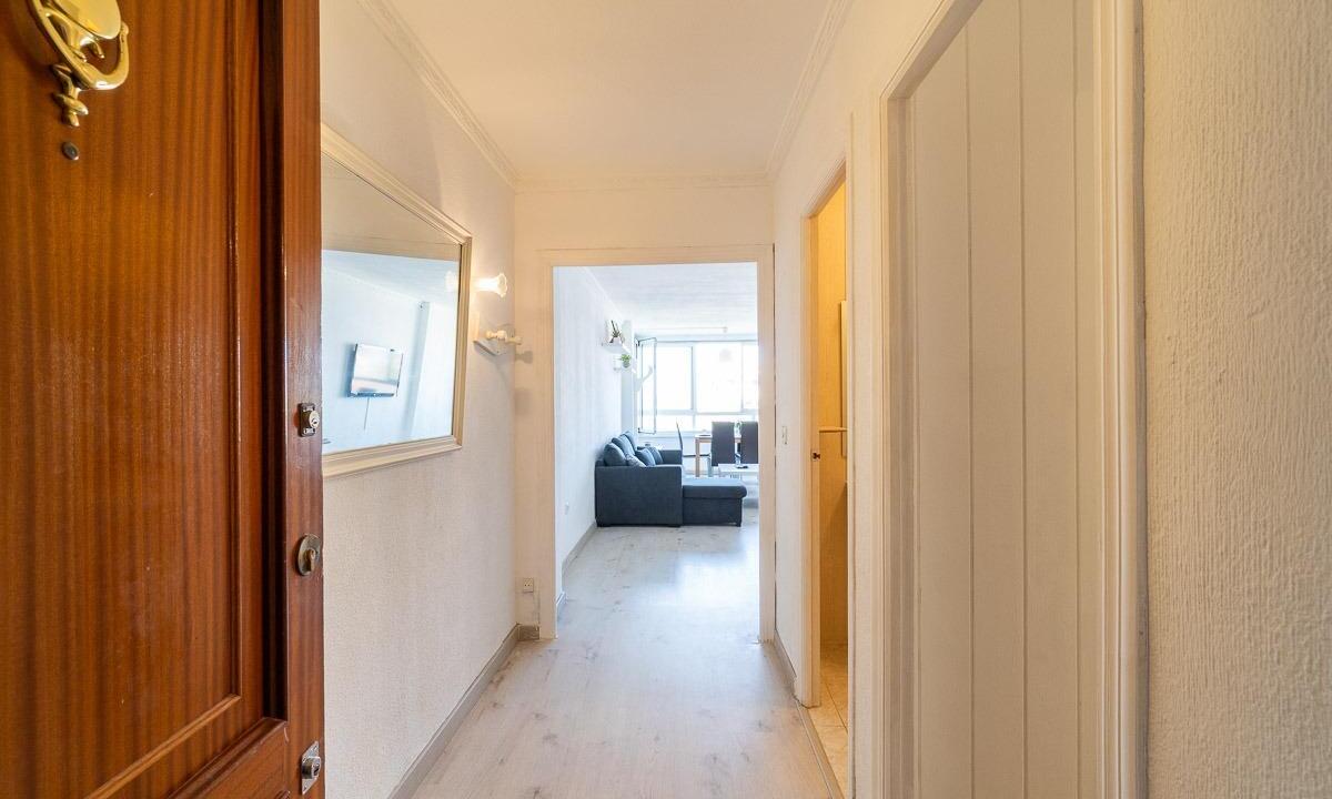 d8256c84
